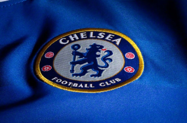 ЧЕЛСИ ПРЕД БАРСУ: Са Алонсом, без Бакајока 