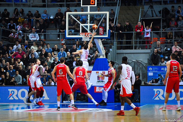 ЗВЕЗДА БРАНИ “ЖУЋКОВУ ЛЕВИЦУ”: Црвено-бели на крилима Ениса до новог финала