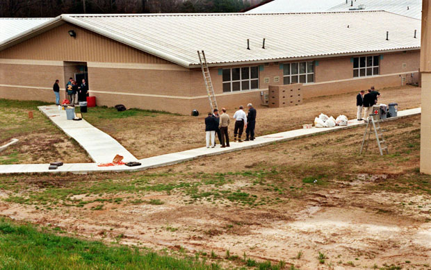 Флорида: Преживели ученици најавили протест у Вашингтону
