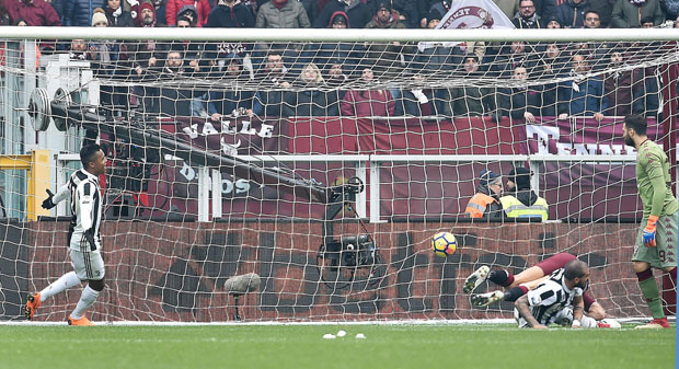 СЕРИЈА А: Јувентус газда Торина, Алан вратио Наполи на прво место