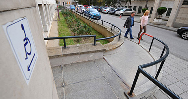 Јавни позив општинама за награду о приступачности