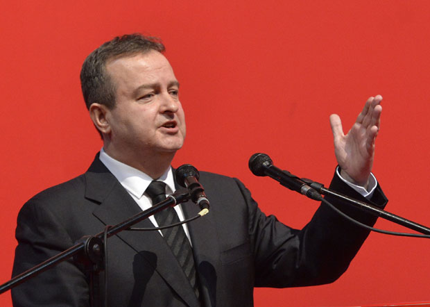 СПС добио 8 милиона динара за штету претрпљену 5. октобра