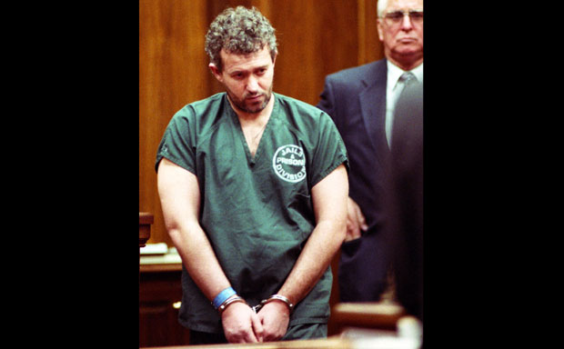 Бивши фудбалски тренер осуђен на 31 годину затвора због сексуалног злостављања дечака