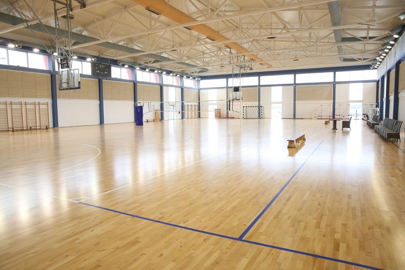 Спортски центар ФСС обогатио своју понуду: Нови паркет по мери одбојкаша и кошаркаша
