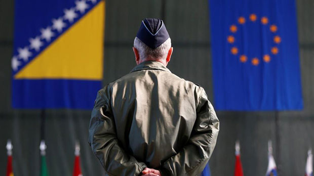 ПРОТЕСТ РАДНИКА У ВОЈНИМ МИСИЈАМА У БиХ: НАТО дугује радницима милионе евра!