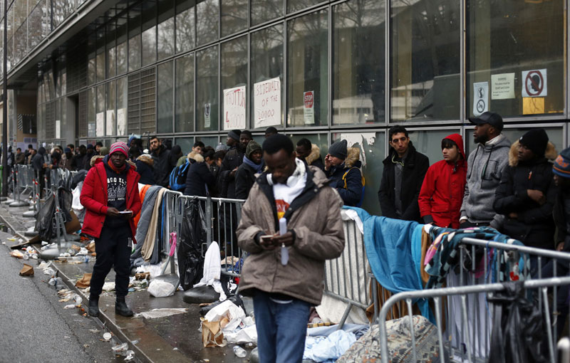 ФРАНЦУСКА ПООШТРАВА МИГРАНТСКУ ПОЛИТИКУ: Оштрије према избеглицама