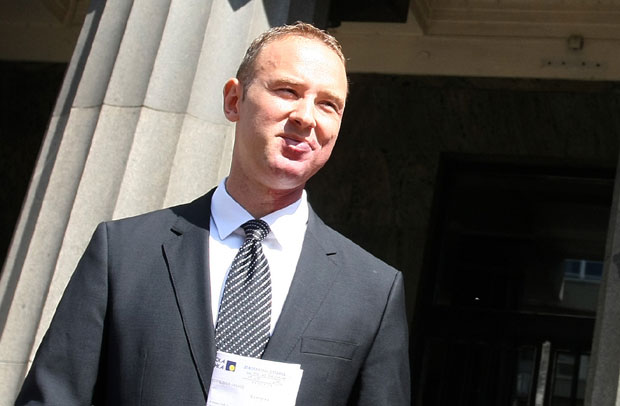 ЂИЛАСОВ НАЈБЛИЖИ САРАДНИК ЛИКУЈЕ: Хвала Управном суду што је Белом оборио листу!