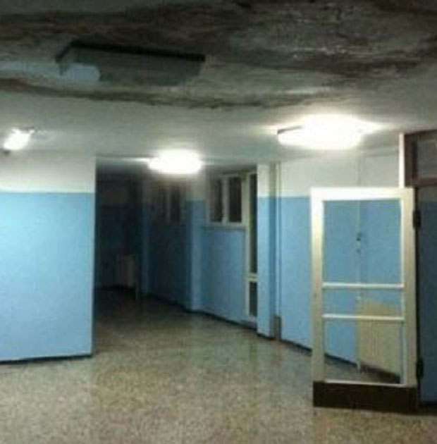 Кров у херцегновској школи прокишњава, под поплављен