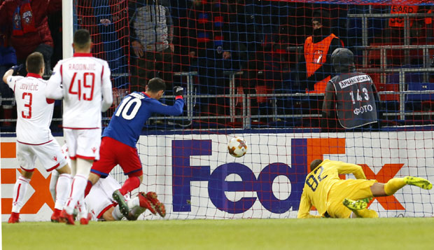 КРАЈ ЕВРОПСКЕ ПРИЧЕ: Џагоев и судија смрзли Звезду