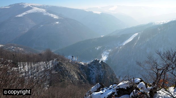 Tоплица греје срце и у снегу
