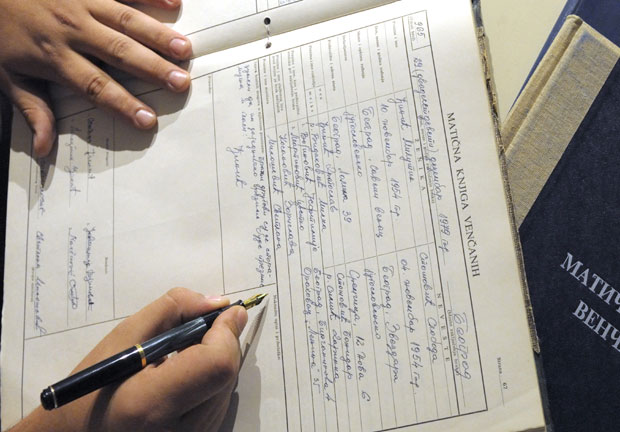 Крштенице и у иностранству