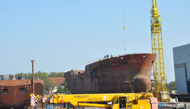 НЕСЛАВАН КРАЈ БРОДОГРАДИЛИШТА ИЗ ПЕРЛЕЗА: Отпловили право у стечај