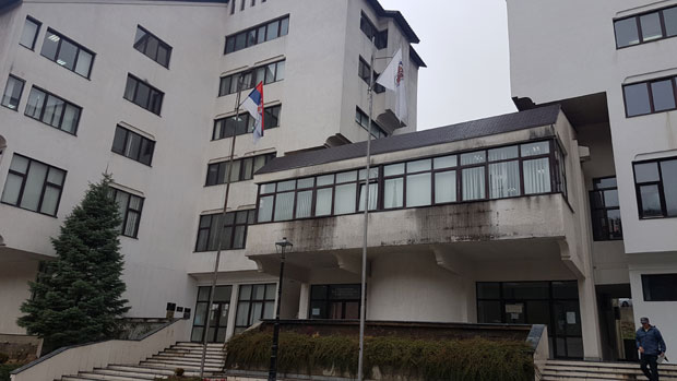 Селе партије из Општинске управе