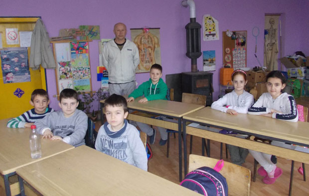 Учитељ за пет ђака