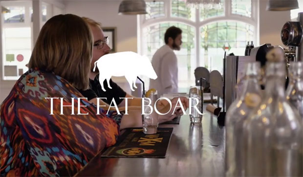 Паб нуди попуст ако оставите мобилни телефон на улазу