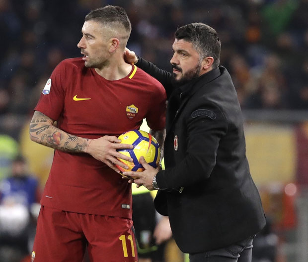 ГАТУЗО НАПАО КОЛАРОВА: Разбићу ти гу*ицу, играј фудбал (ВИДЕО)