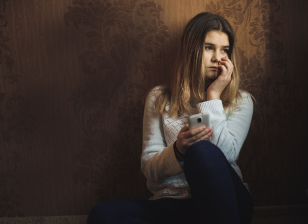 Тинејџерке депресивне због друштвених мрежа