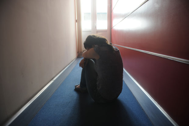 Подводио пасторку да би платио струју