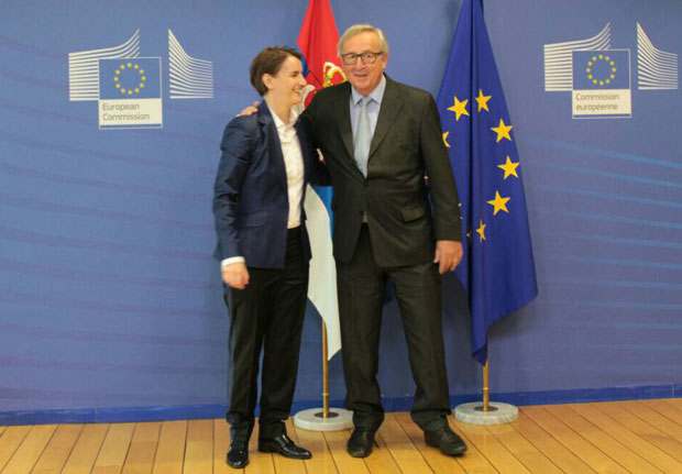 Јункер поздравио наставак дијалога Београда и Приштине