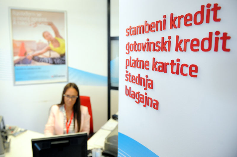 Пресуда за наплату накнаде на кредит у корист банкара