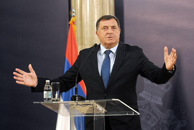 ДОДИК ПОРУЧИО: Федерација БиХ поседује тешко наоружање које би у сваком тренутку могла да употреби