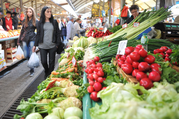 Градске пијаце: Лицитирај и заради
