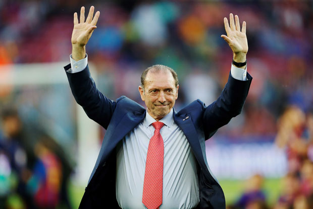 ПРЕМИНУО ЈЕДАН ОД НАЈВЕЋИХ ГОЛГЕТЕРА: Легенду Барселоне пролазници пронашли на улици (ВИДЕО)