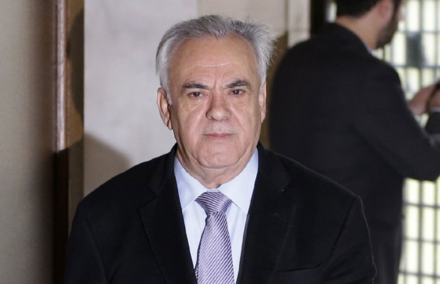 СМЕНЕ У ГРЧКОЈ ВЛАДИ: Бивши члан комунистичке партије министар економије
