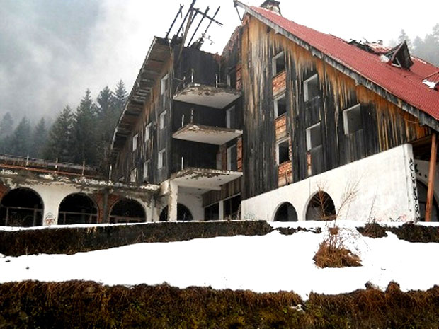 Руинирани Оријент се враћа у живот