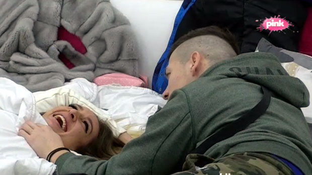 Анабела Луни и Слоби купује стан!