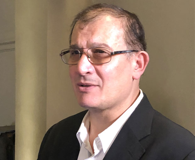 ПРОФ. ЖИЛ ЕРИК СЕРАЛИНИ ЗА НОВОСТИ: ГМО изазива туморе и мења гене