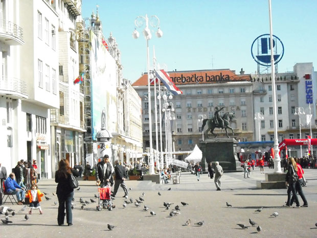 БЕЛА КУГА У ХРВАТСКОЈ: Нестаје 500.000 становника