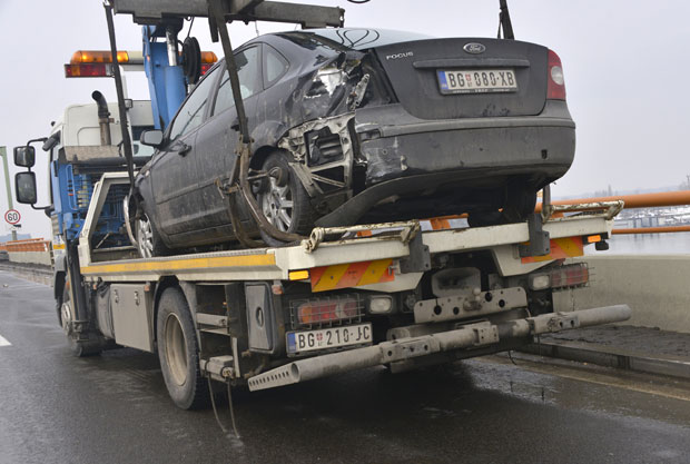 Судар на Газели: Повређени пребачену у Ургентни центар