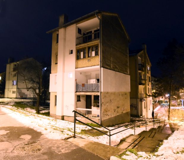 ФОТО: Пожар на Петловом брду, погинуо мушкарац