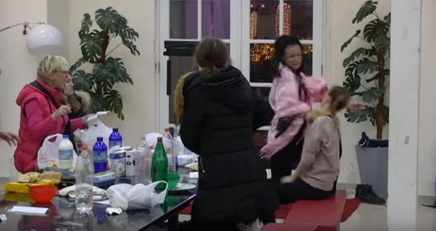 ВИДЕО: Јелена Крунић избачена је из Задруге због напада на Надежду 