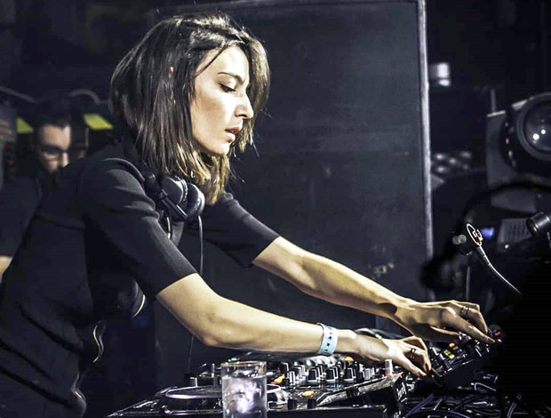 Техно богиња у Спенсу