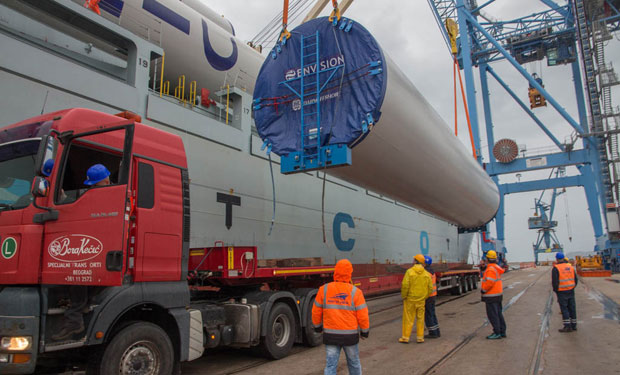 Ветрењаче Црногорцима стигле из Кине