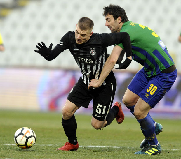 ЗЕМУН У ПРОБЛЕМУ: Трајковић сломио ногу 