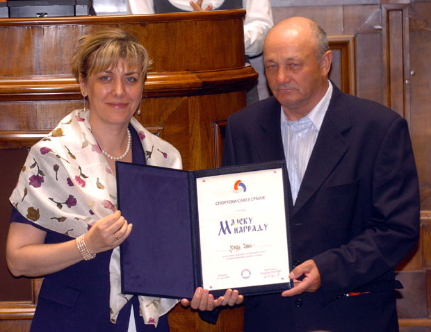 ПРВИ ТРЕНЕР ИВАНЕ ШПАНОВИЋ: Време је било за светско злато,  под блокадом је скакала у Бирмингему и то се крило од јавности