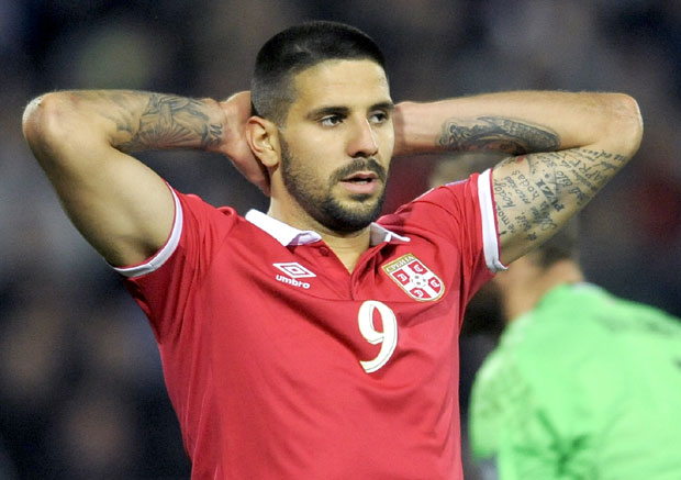 Митровић: За разлику од Њукасла, у Фуламу се много више ужива у фудбалу