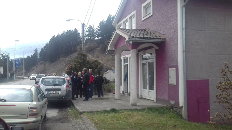 Беране: Полиција и ДПС ометају гласање