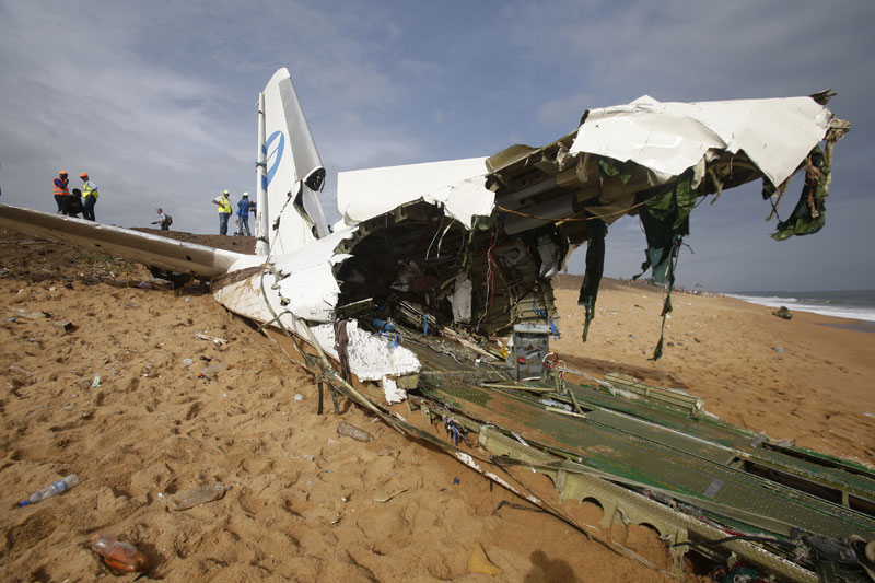 У паду руског авиона 39 мртвих