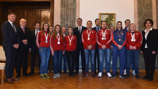 Вучић са Иваном Шпановић и стрелцима: Држава је уз вас, у Токију 12 медаља