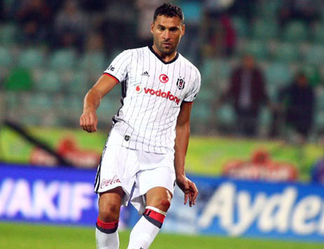 РЕКОРД ТОШИЋА: Србин зарадио жути картон у 30. секунди