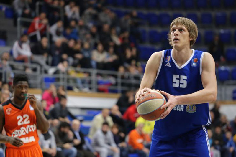 Луковић сигурно не игра на првом мечу против Звезде: Чека ме пауза од две до три недеље