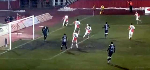 СПОРНИ ПЕНАЛ НА “КАРАЂОРЂУ”: Да ли је Војводина оштећена против Звезде? (ВИДЕО)