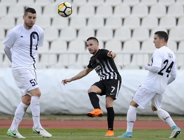 Тошић: Како смо од хероја постали незналице?