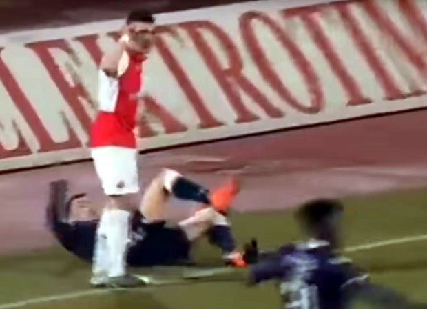 МЕСАРОВИЋ О СПОРНОМ ПЕНАЛУ: Није било контакта, ни пенала, Радоњић се оклизнуо и пао