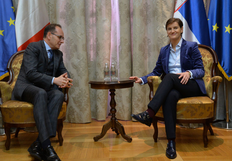 Манцо у опроштајној посети код премијерке Брнабић