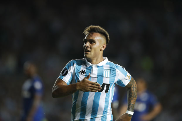 ИНТЕР ДОВОДИ АРГЕНТИНЦА: Праве тандем Икарди-Мартинез